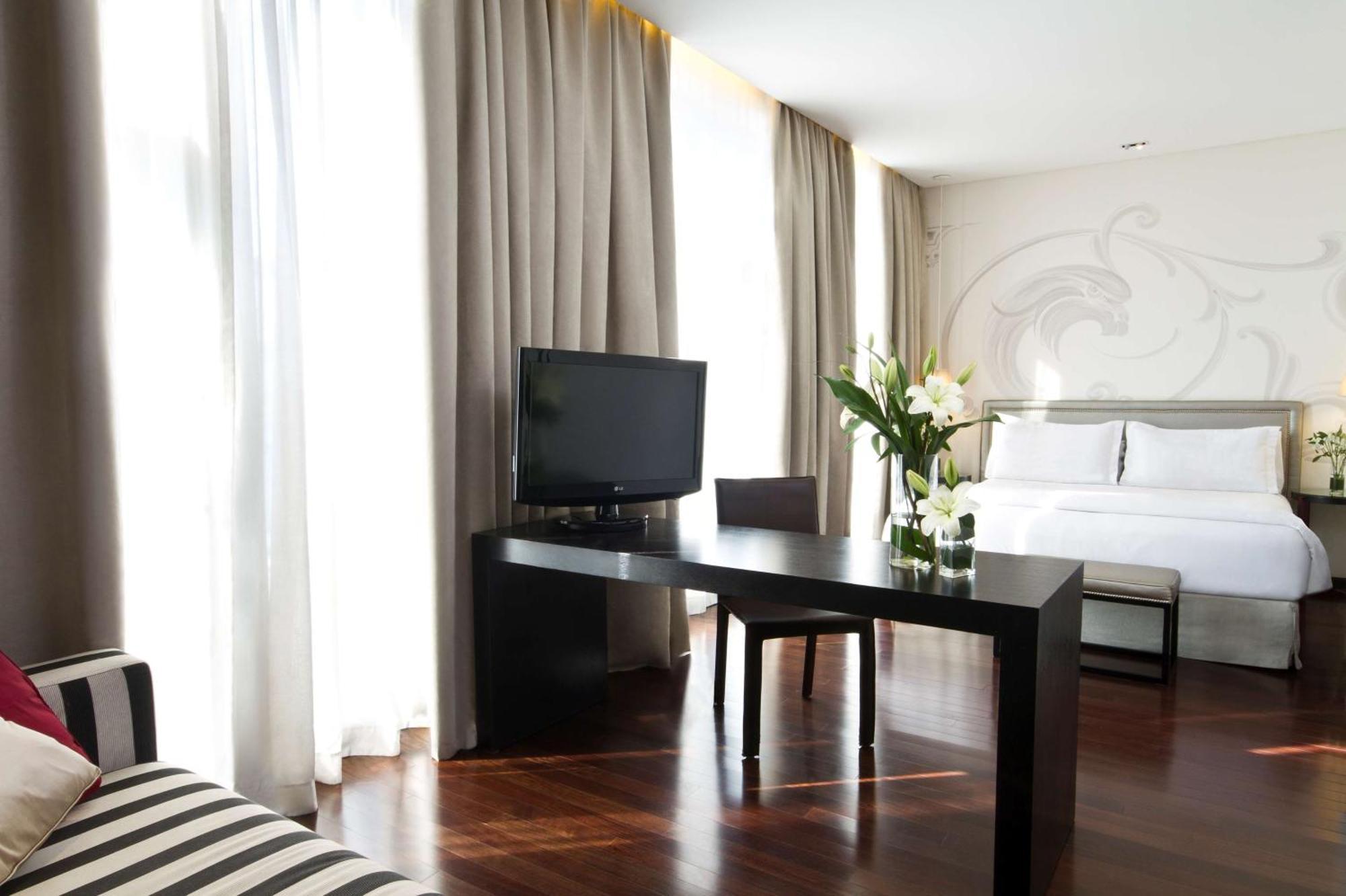 Nh Buenos Aires Tango Hotel Екстериор снимка