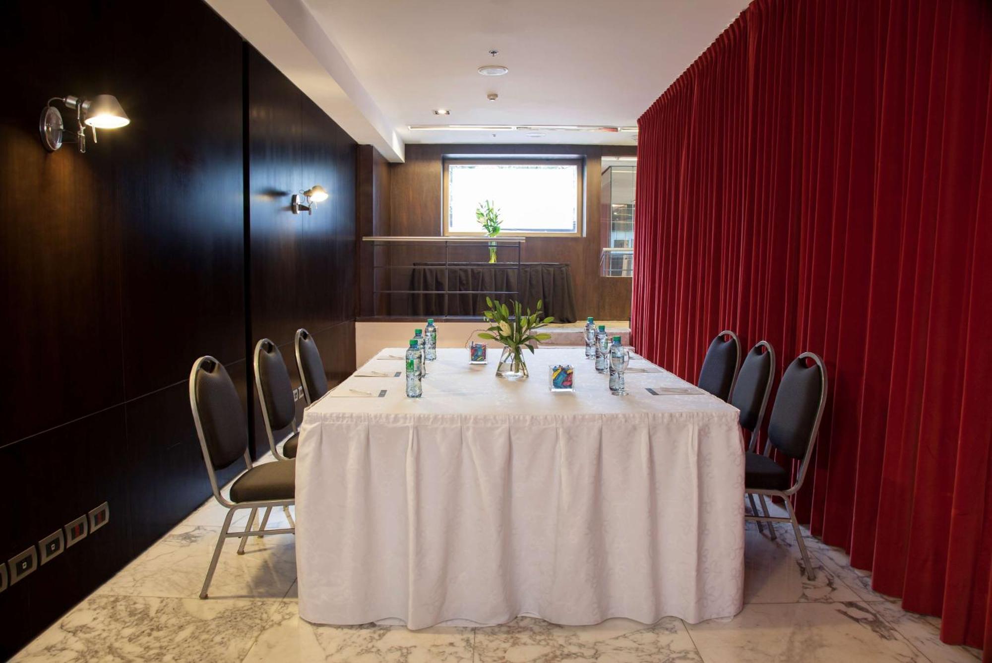 Nh Buenos Aires Tango Hotel Екстериор снимка