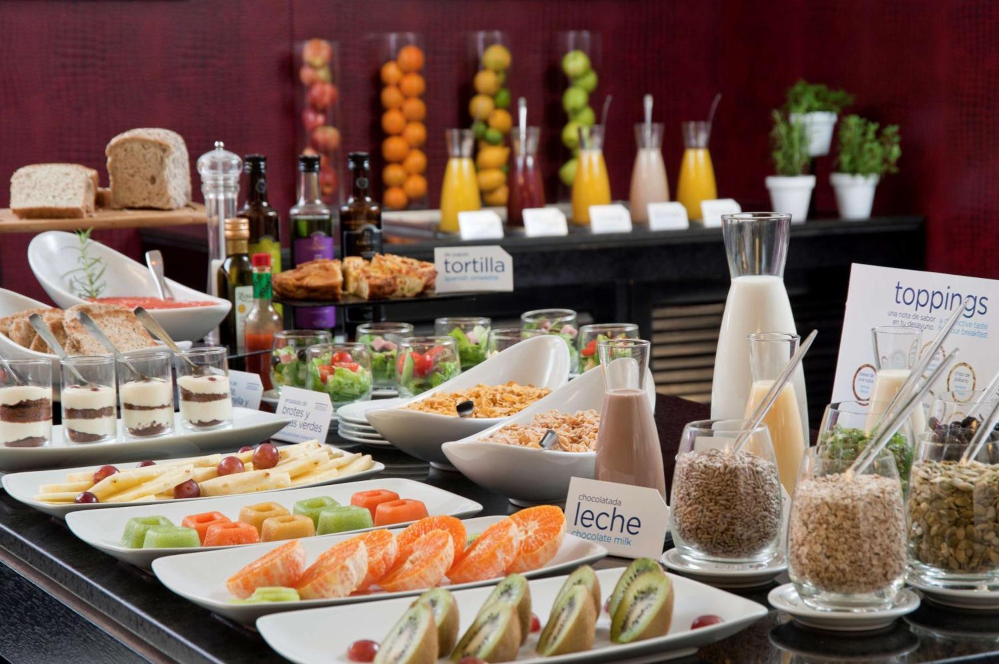 Nh Buenos Aires Tango Hotel Екстериор снимка