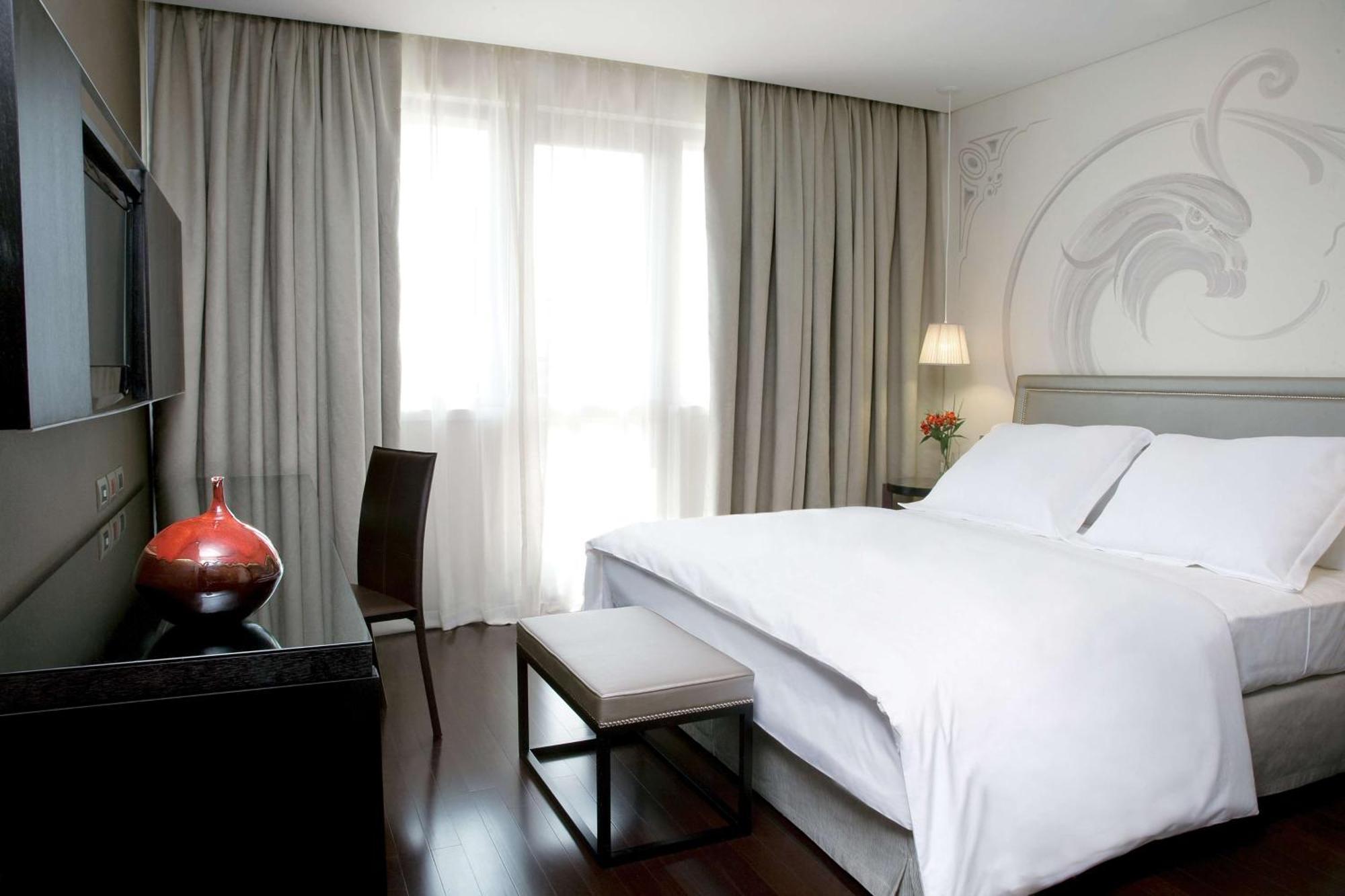 Nh Buenos Aires Tango Hotel Екстериор снимка